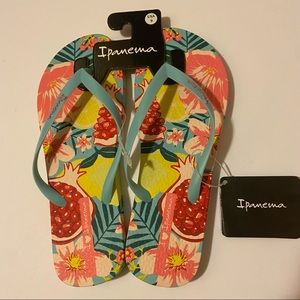 Ipanema I Love Sun Flip Flop Sandals Floral Fruit NWT
